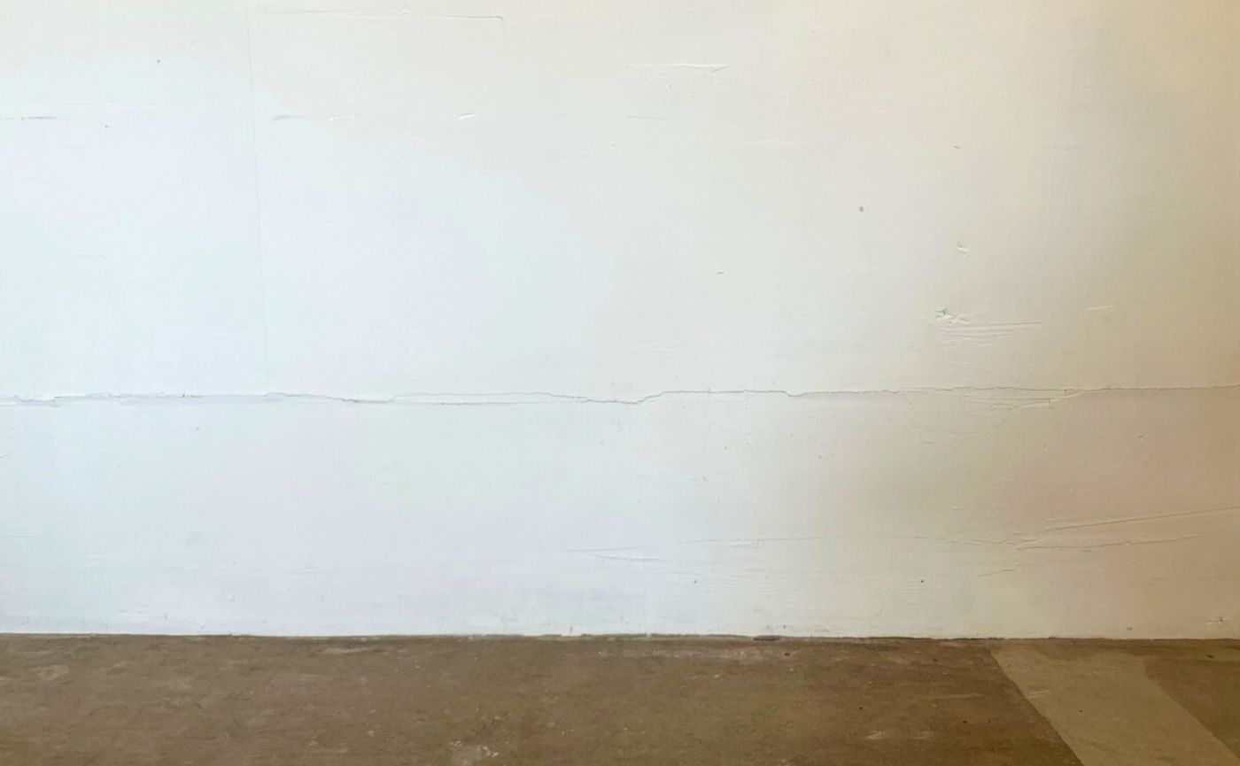 巾木のない部屋